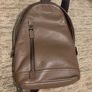 Michel Kors sling bag